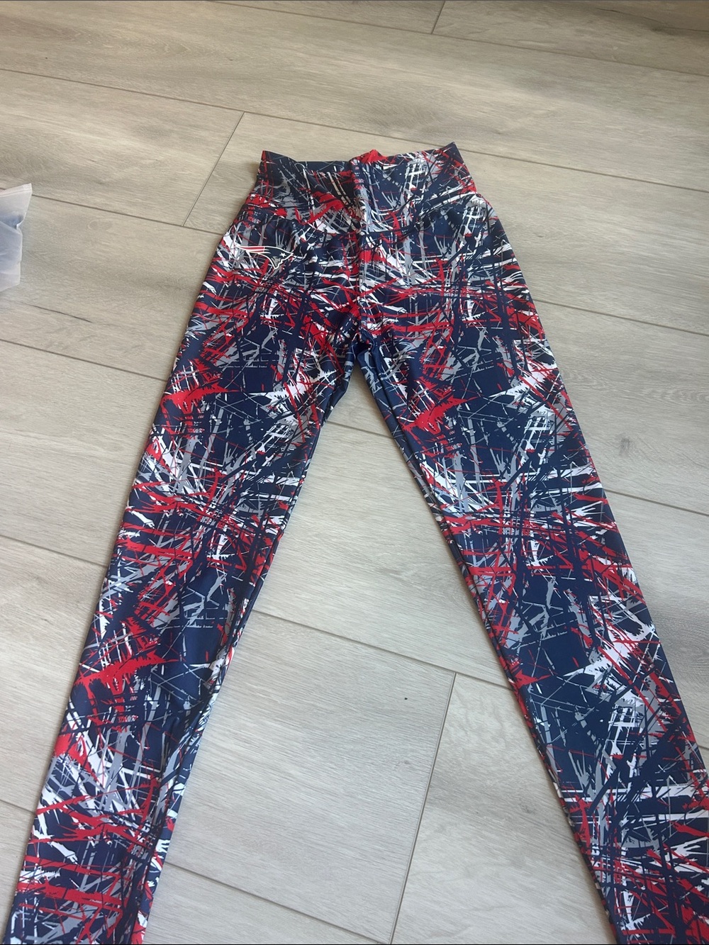Patriots Never Worn Women's High-Waist Printed Leggings in Navy, Red & White